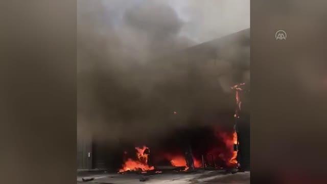 Mobilya atölyesinde çıkan yangın hasara yol açtı