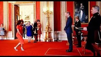 A eu un fou rire" le prince William accueille Spice Girl pour lui rendre hommage au palais de Buckin