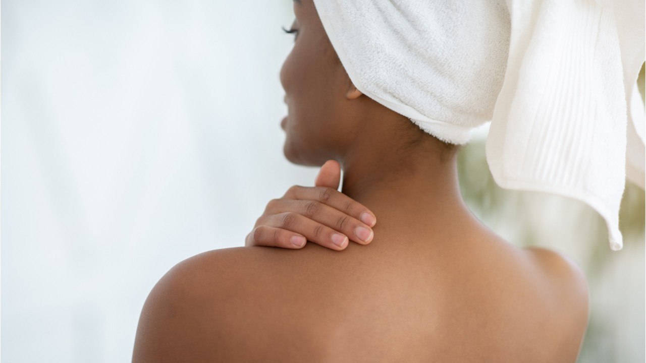 Nasse haut nicht trockenrubbeln