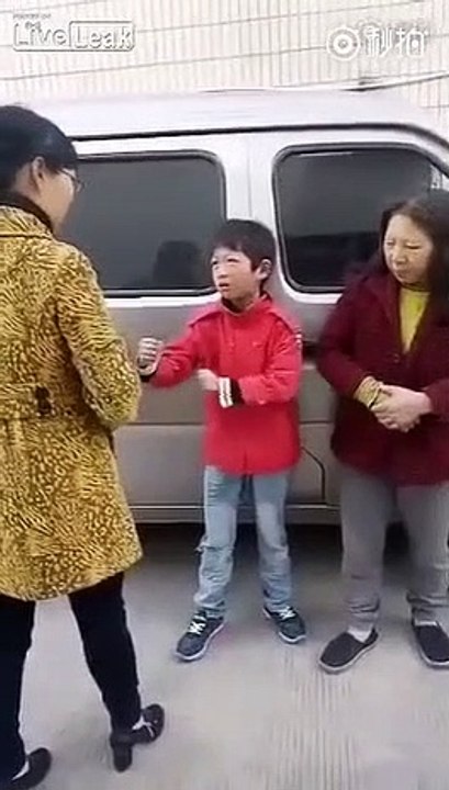 L'enfant le plus mal élevé du monde... et en plus il déteste l'école