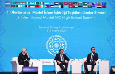 Dışişleri Bakan Yardımcısı Kıran, 3. Uluslararası Model OIC Liseler Zirvesi'nde konuştu