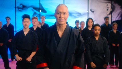 Cobra Kai Season 5 on Netflix | Date Announcement Trailer