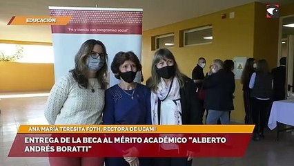 Entrega de la beca al Mérito Académico "Alberto Andrés Boratti"