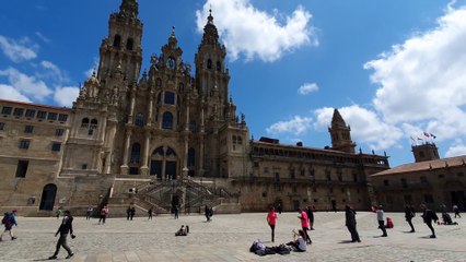 El Camino de Santiago de Manel Loureiro para robar los huesos del santo