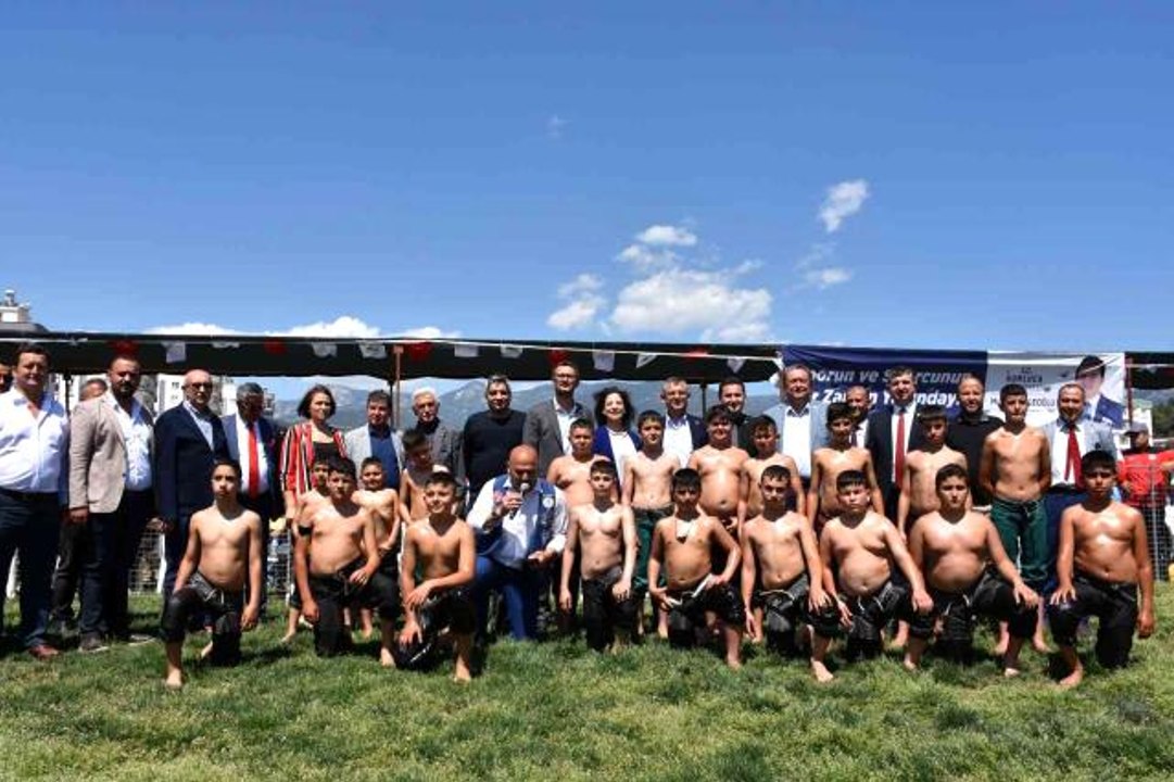 Kumluca Yağlı Pehlivan Güreşleri başladı