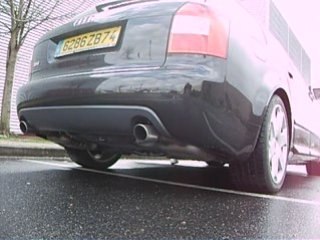 Audi S4 V8 son d origine