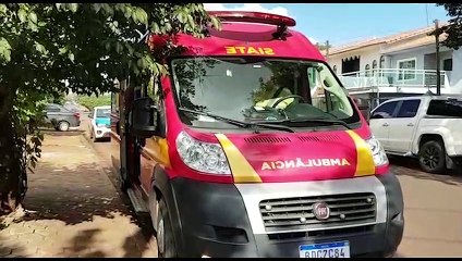 Download Video: Mulher passa mal em residência, sofre queda e precisa ser socorrida pelo Siate