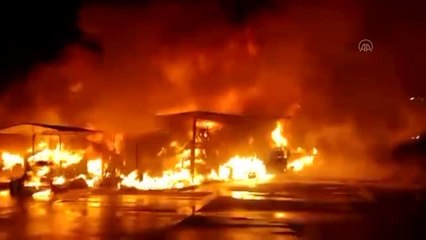 Son dakika haber... KAHRAMANMARAŞ - İş yerinde çıkan yangın söndürüldü