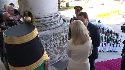 Mourão se reúne com vice presidente do Uruguai