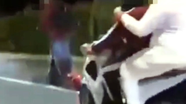 Catania - Ragazzo spinto e fatto cadere dal monopattino per divertimento : denunciati due baby balordi (07.05.22)