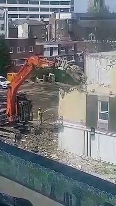 Horatia House deconstruction