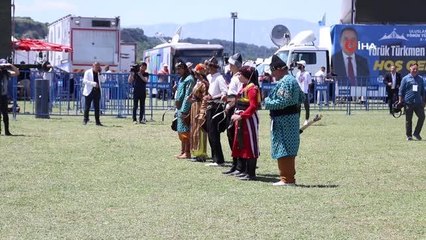 Yörük Türkmen festivalinde savaş oyunları nefes kesti