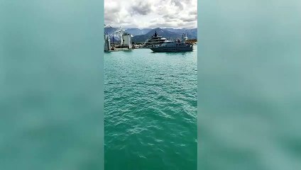 Carrara, la Guardia di Finanza notifica l'atto di "congelamento" allo yacht russo