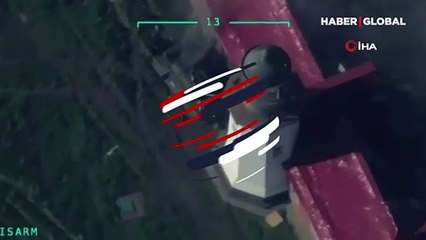 Ukrayna, Yılan Adası'nda Rusya'ya ait hava savunma sistemini vurduğu görüntüleri paylaştı