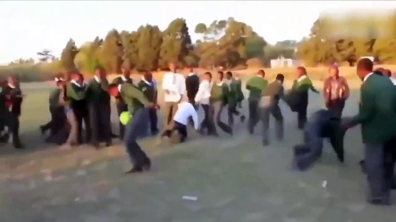 If you laugh you lose football level! Funny Soccer Videos NUMBER 26