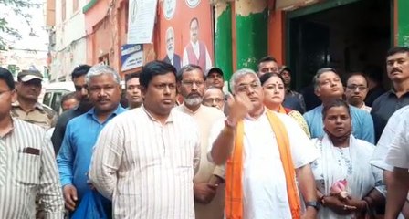 রাজ্য দপ্তরে বিজেপি যুব নেতা অর্জুন চৌরশিয়াকে শেষ শ্রদ্ধা সুকান্ত দিলীপ-অগ্নিমিত্রাদের
