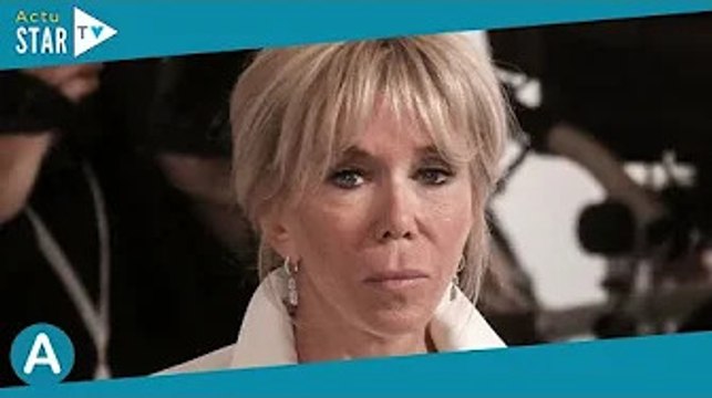 Investiture d'Emmanuel Macron : sa femme, Brigitte, et sa mère, Françoise, assorties en blanc pour l