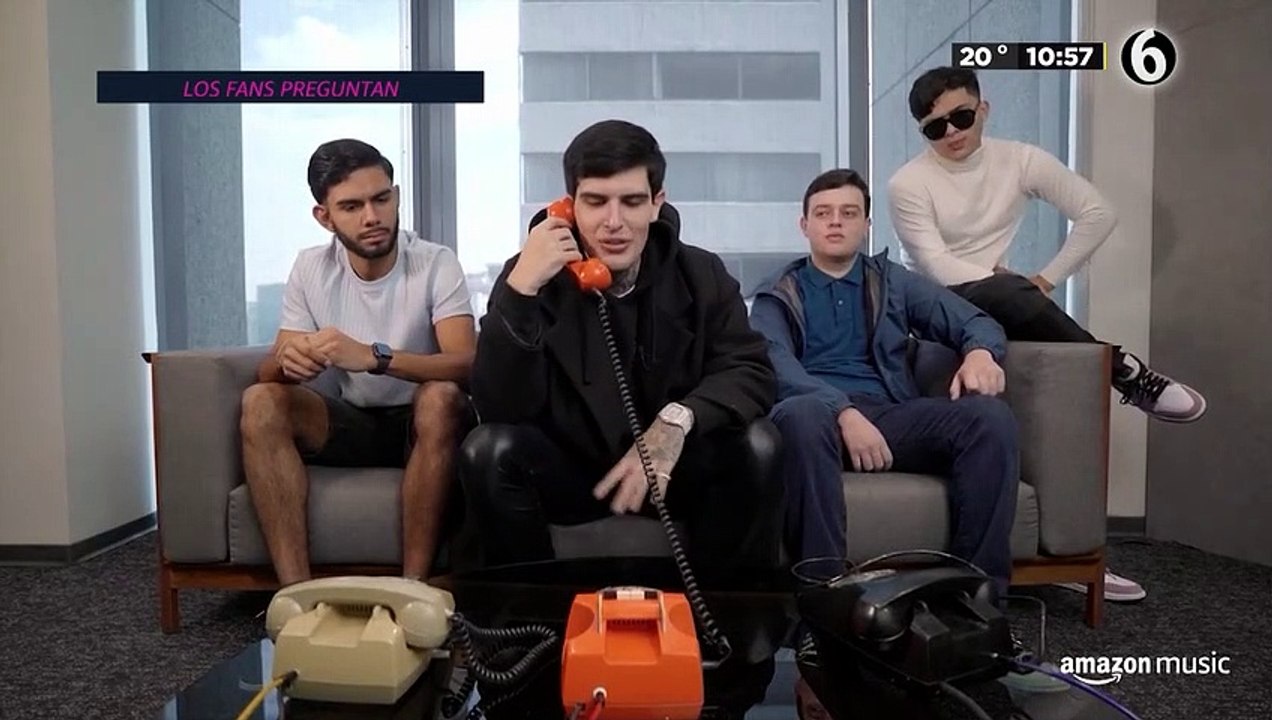 Adriel Favela abre su corazón y responde preguntas de sus seguidoras