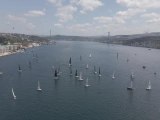İstanbul Boğazı'nda Yılın İlk Yarışı, 50'yi Aşkın Yelkenliyle Start Aldı