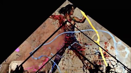 KATY PERRY -Live- — Teenage Dream - Hyperneon