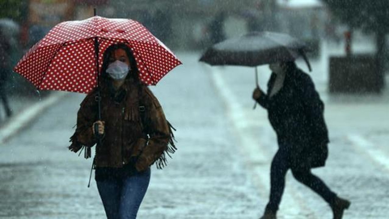 Meteoroloji uyardı! Yurdun bir bölümü kuvvetli yağışın etkisine giriyor, metrekareye 50 kilogram yağış düşecek