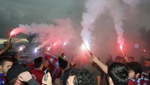 Trabzonspor'un şampiyonluk kutlamaları nedeniyle İstanbul'da bugün bazı yollar trafiğe kapatılacak