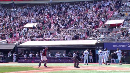 "반갑다, 만원 관중!" 활기 찾은 야구장 / YTN
