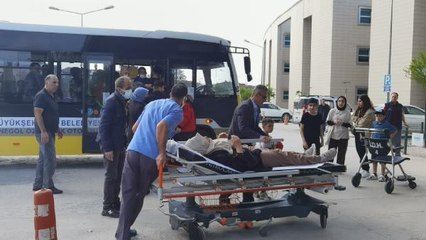 OTOBÜS ŞOFÖRÜ, ARACINDA RAHATSIZLANAN YOLCUYU HASTANEYE GÖTÜRDÜ