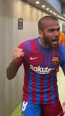 Dani Alves y Ferran Torres celebran el triunfo en el Villamarín / FCB
