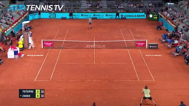 Madrid - Zverev affrontera Alcaraz en finale après sa victoire contre Tsitsipas