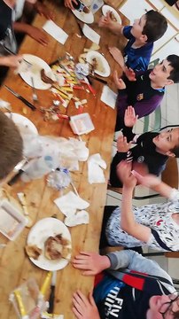 NOUVELLE CHANSON DU DERNIER REPAS DU STAGE