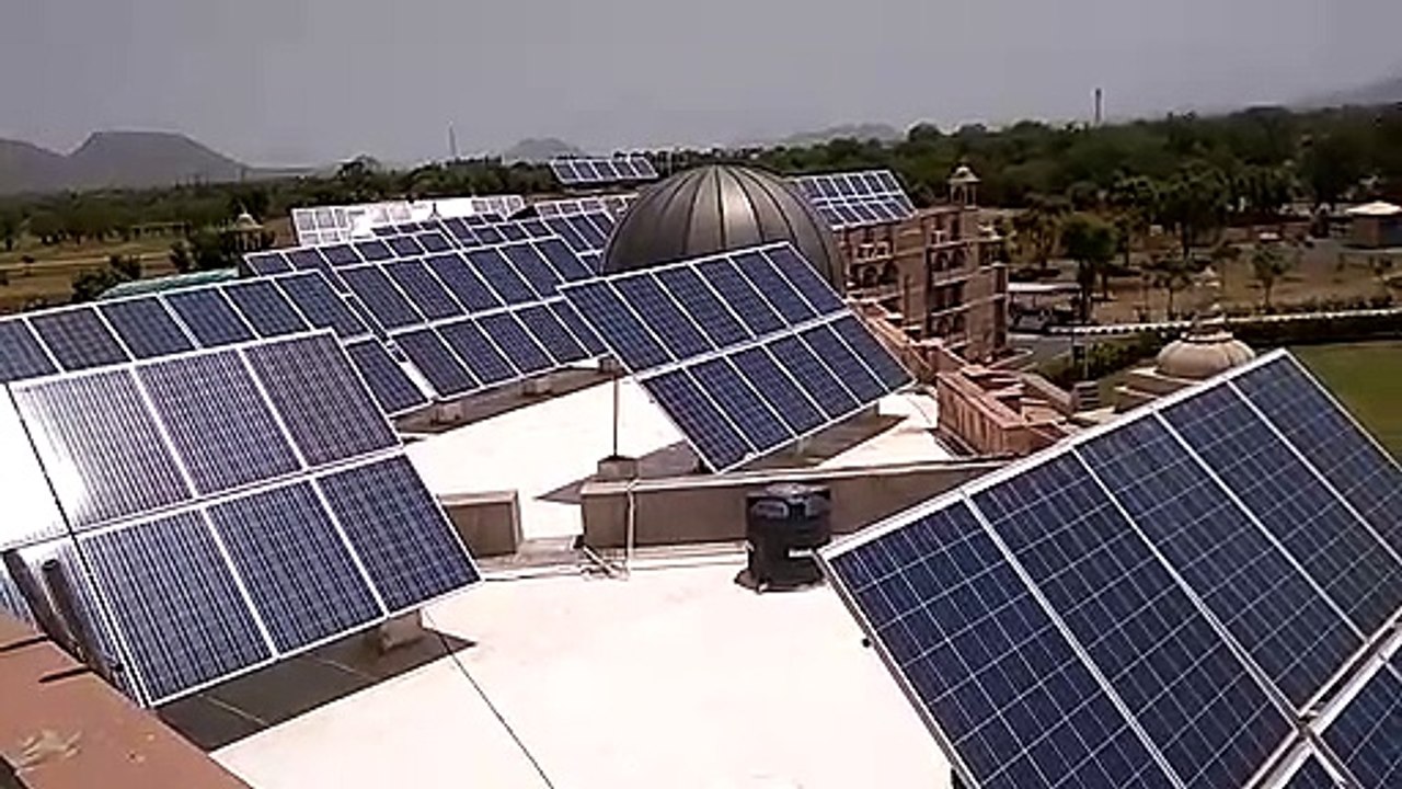 सौर ऊर्जा संयंत्र लगाकर आत्मनिर्भर बन रहे प्रदेश के किसान