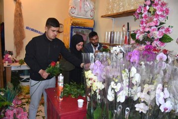 Doğu Anadolu'da çiçekçilerde "Anneler Günü" yoğunluğu