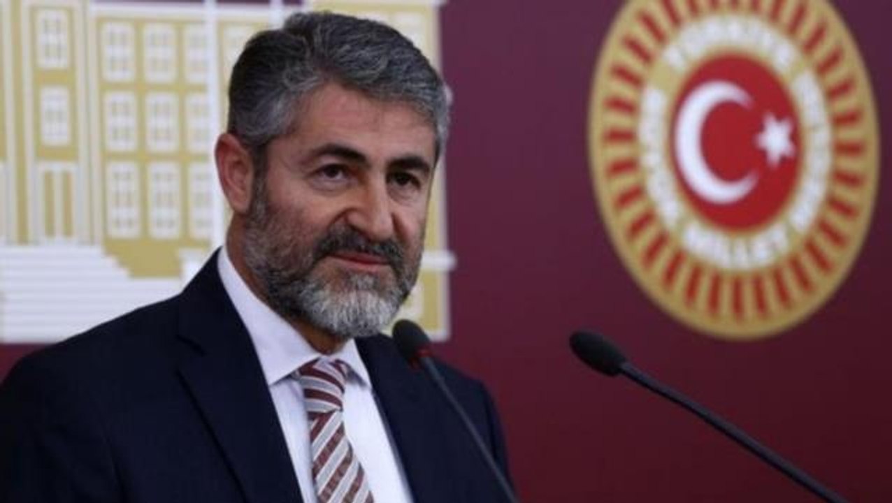 Güldür Güldür programında Nureddin Nebati skeci yayınlanmadı! CHP Grup Başkanvekili Özgür Özel tepki gösterdi