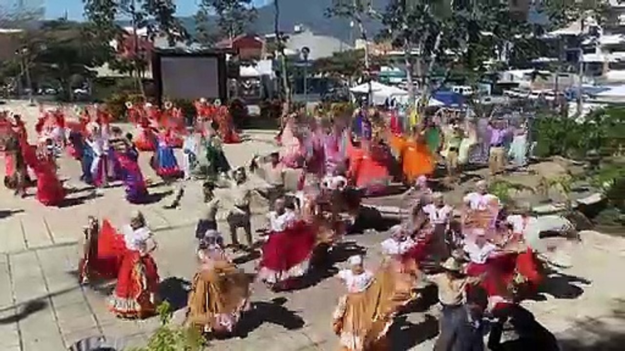 tn7-baile-tipico-traspaso-poderes-2022-080522