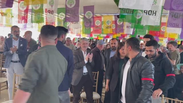 HDP Eş Genel Başkanı Buldan, partisinin Bursa İl Kongresi'nde konuştu
