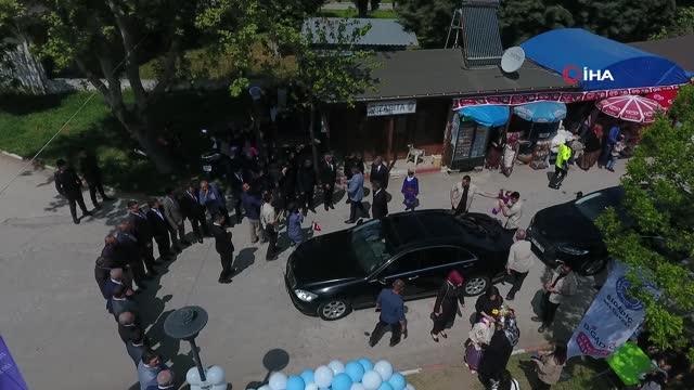 Bigadiç'te binlerce vatandaş festivalde bir araya geldi