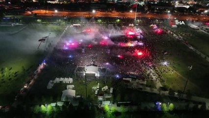 Trabzonspor'un şampiyonluk kutlaması havadan görüntülendi