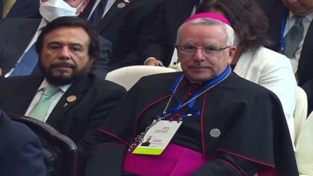 Rodrigo Chaves asume presidencia de Costa Rica con misión de sanear economía