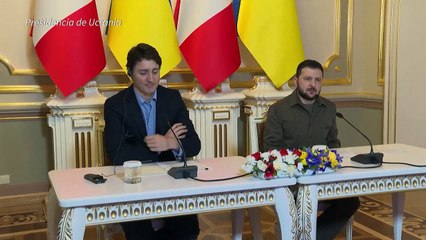 Trudeau acusa a Putin de crímenes de guerra durante una visita a Ucrania