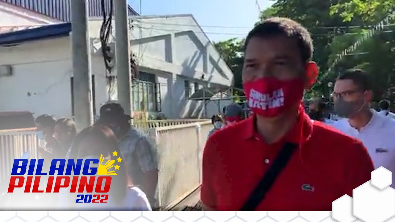 De Guzman, boboto sa Cainta Elementary School sa Rizal