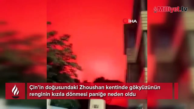 Çin’de gökyüzü kızıla boyandı