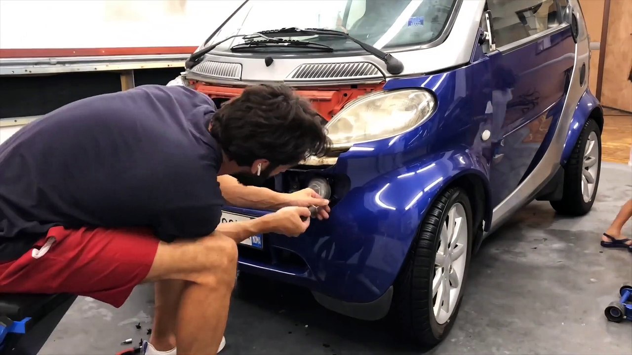Total Restoration Smart Fortwo Episode1 (Officina Del Pilota)