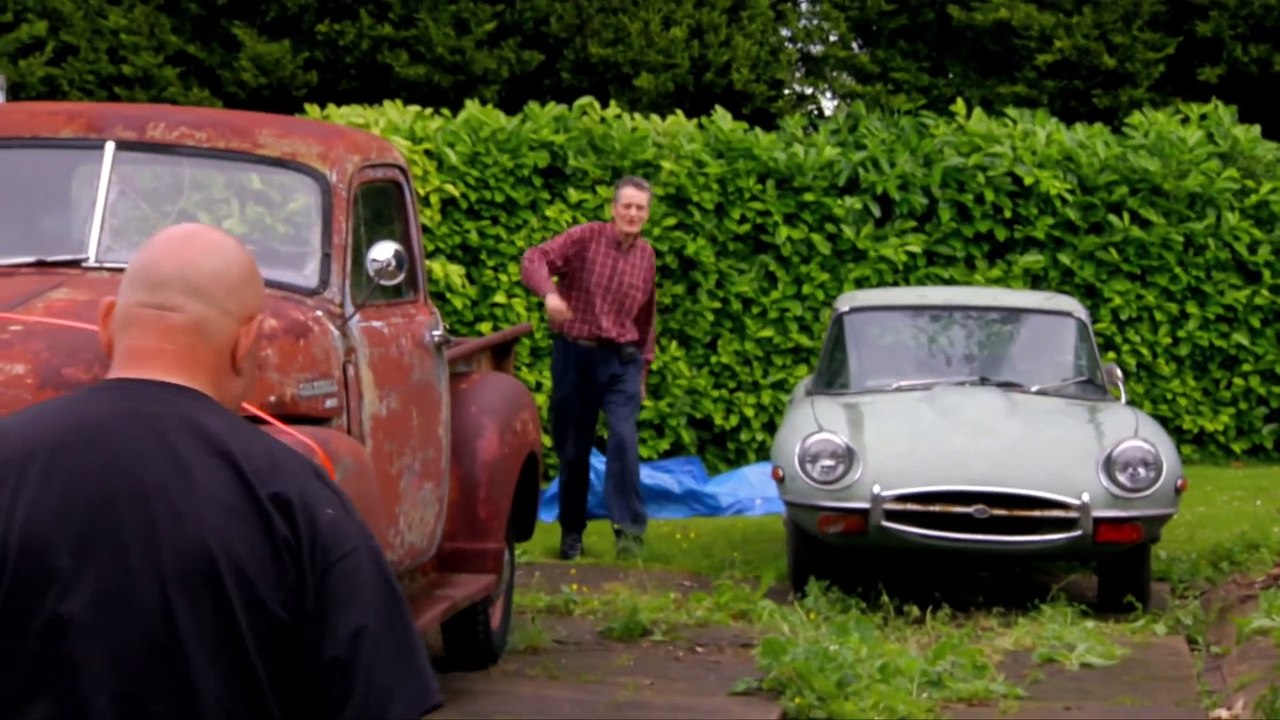 Jaguar E Type Restoration - Full Epi - S1E01 - Classic Car Rescue