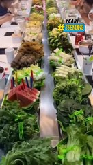 Kinh ngạc trước nhà hàng lẩu băng chuyền kỳ lạ, thức ăn chất đầy cả đĩa