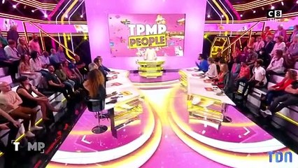 Hugo Manos pas insensible aux charmes d'un autre chroniqueur dans TPMP