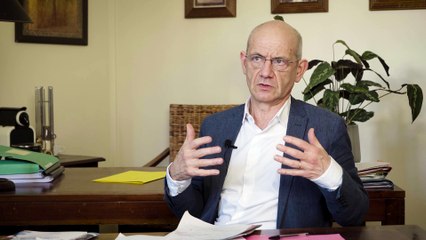 Question à Denis Piveteau : Une demande sociale toujours plus forte : la puissance publique seule au monde ?