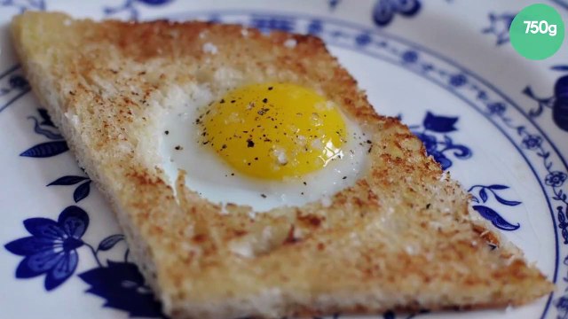 Les œufs sur canapé