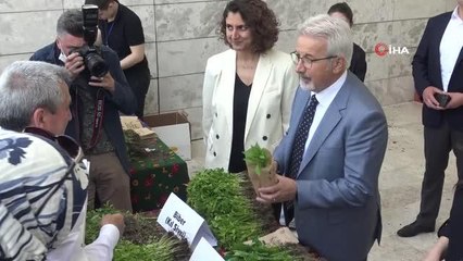 Bursa'da 400 bin fide toprakla buluşacak