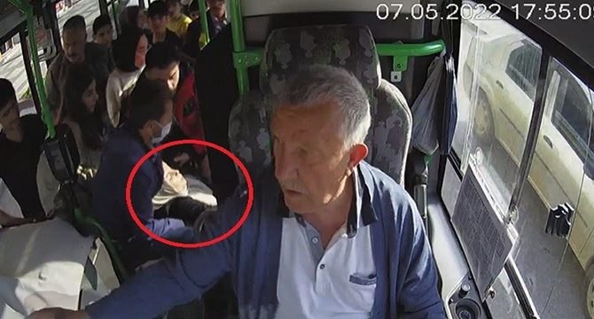 Otobüs şoförü fenalaşan kadının hayatını böyle kurtardı